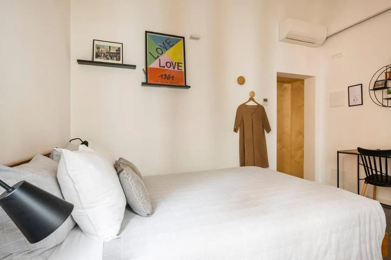 Hinc Domus - Venezia Historical City Center بيت ضيافة