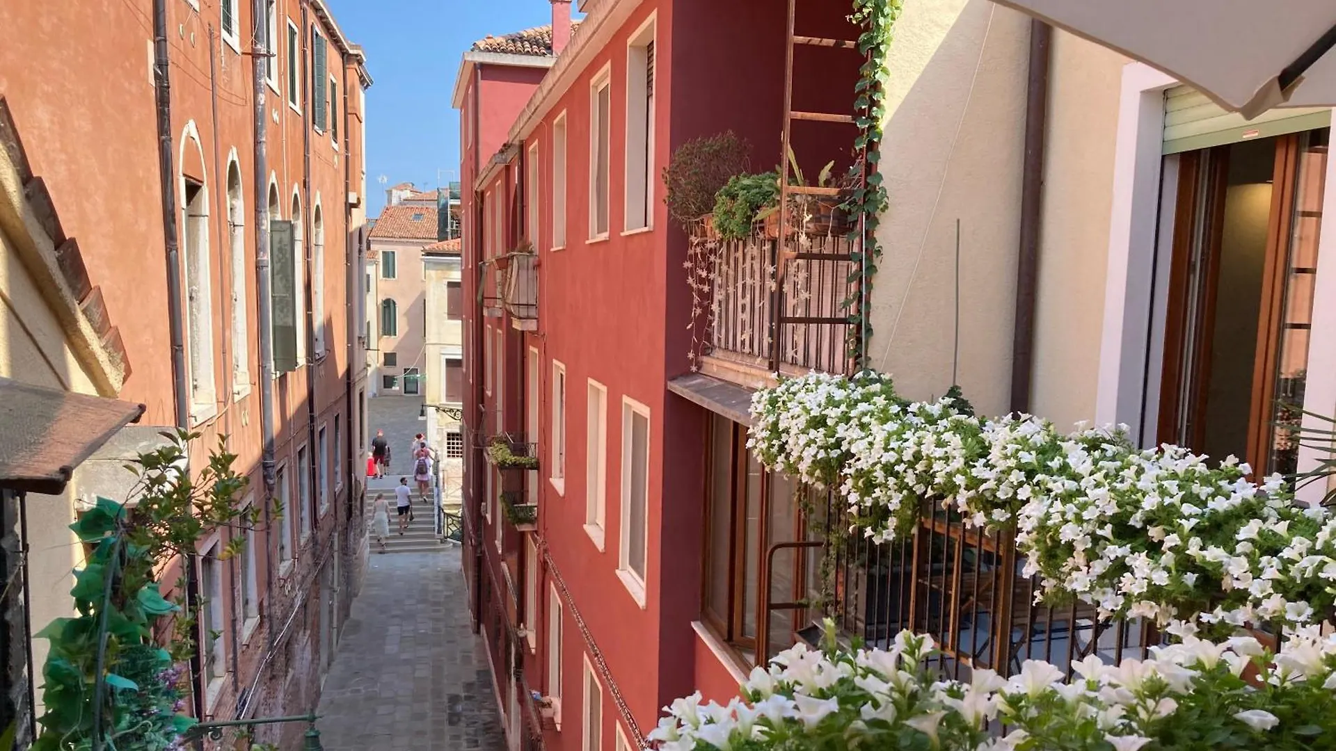 Hinc Domus - Venezia Historical City Center بيت ضيافة